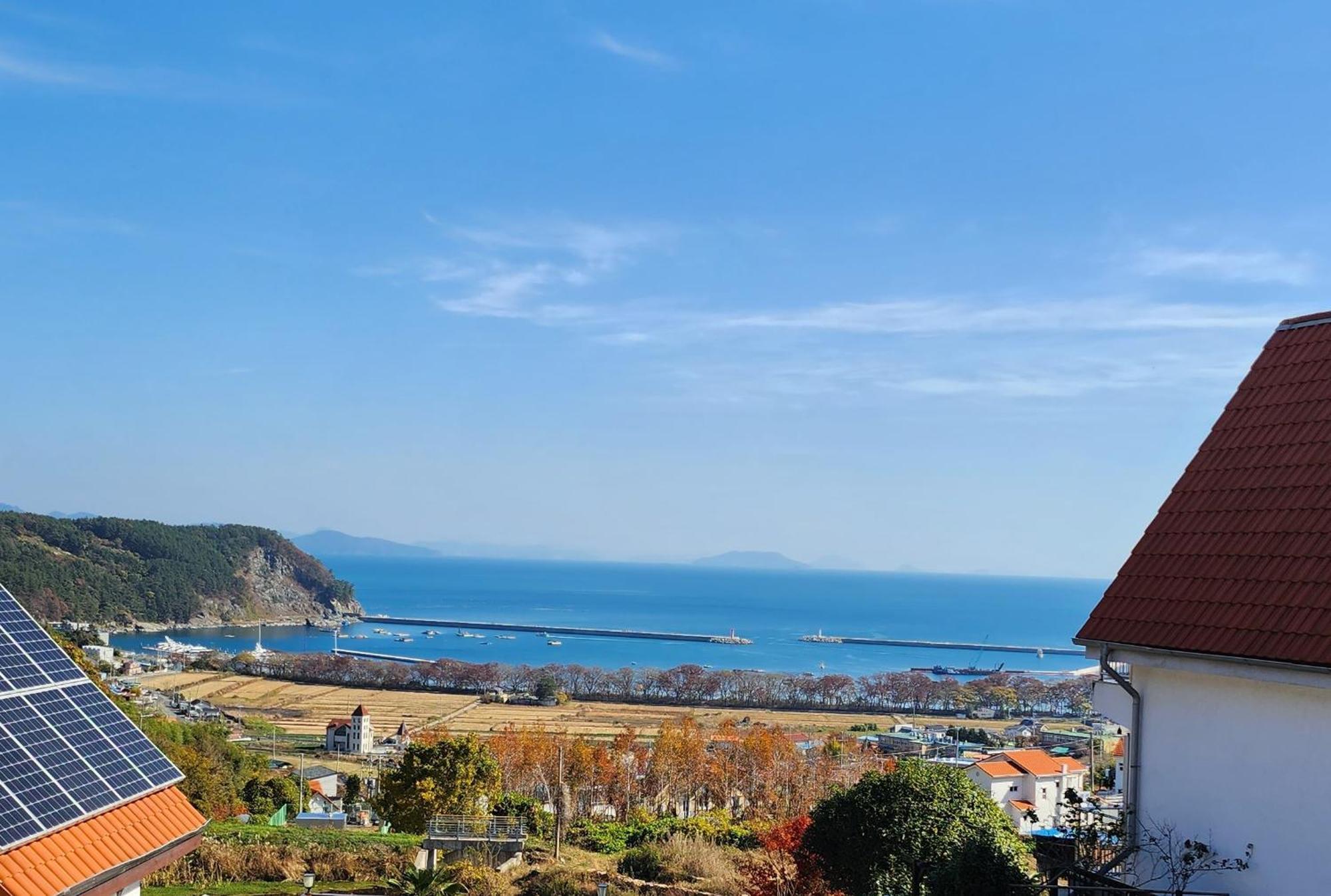 Herkules Namhae German Village Eksteriør billede